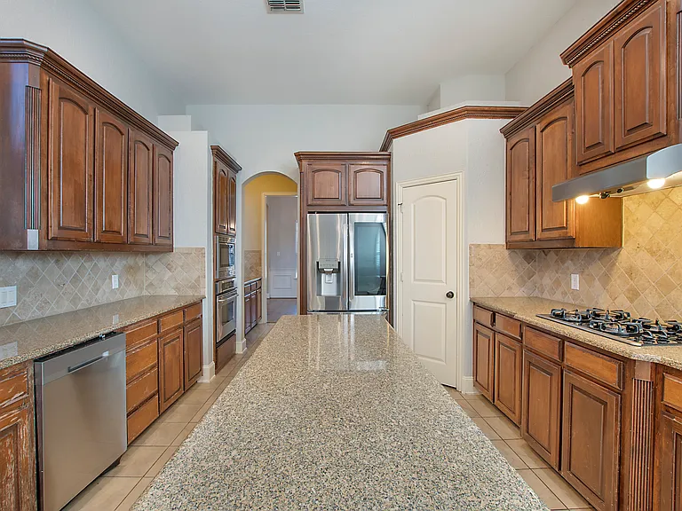 1838 Crowbridge Dr — Photo 13