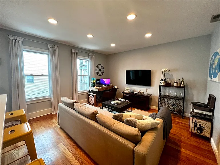 170 I St #2 — Photo 3
