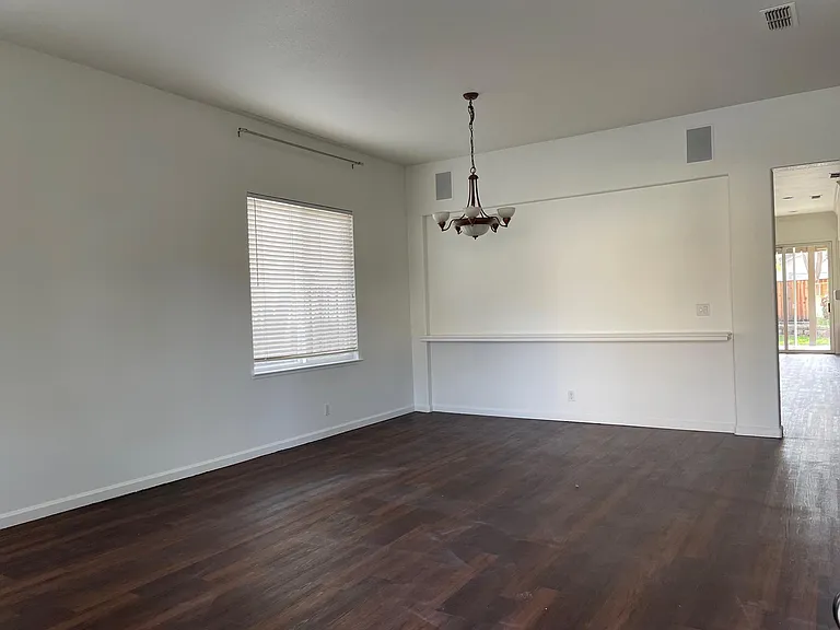 2608 Nevelson Ct — Photo 3
