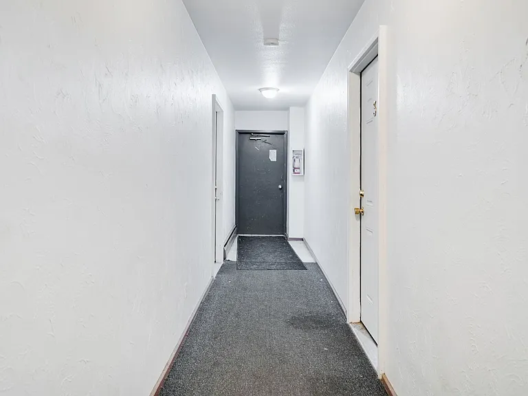 1605 Marshall STP, LLC — Photo 5