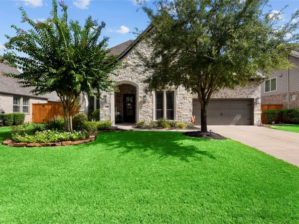121 Hunter Hollow Pl, Montgomery, TX 77316