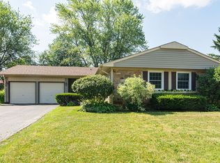 620 Farrington Dr, Buffalo Grove, IL