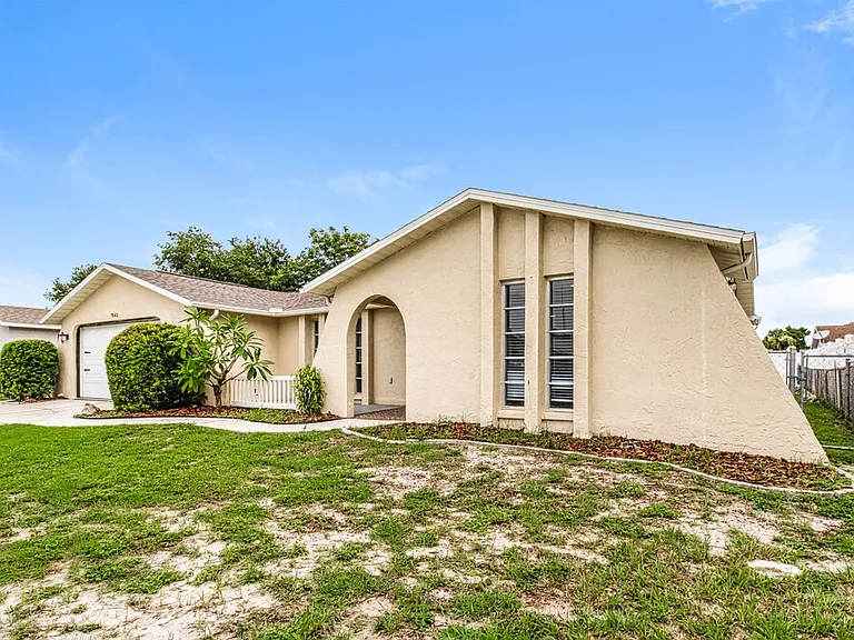 7043 Fireside Dr — Photo 3