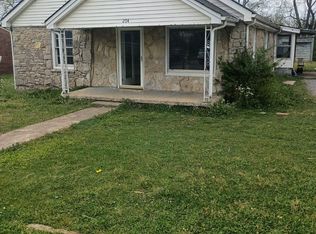204 Decatur St, Shelbyville, TN 37160