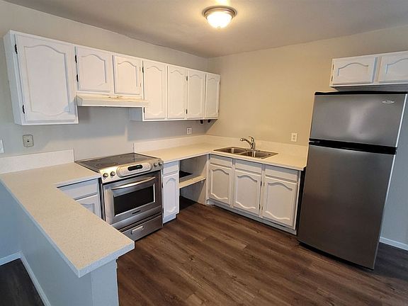 4th image of 5188 Ln Ln