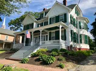 14 Church St APT 2, Dover, NH 03820