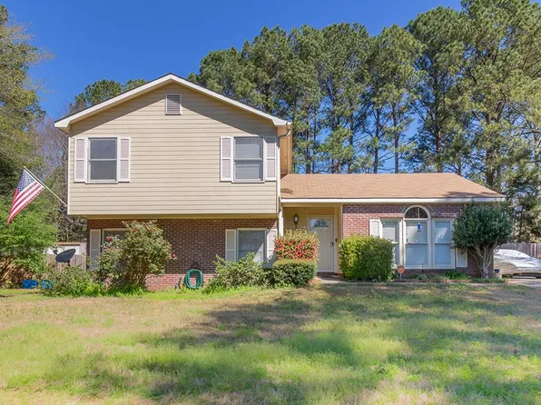 140 Beckwood Dr, Midland, GA 31820