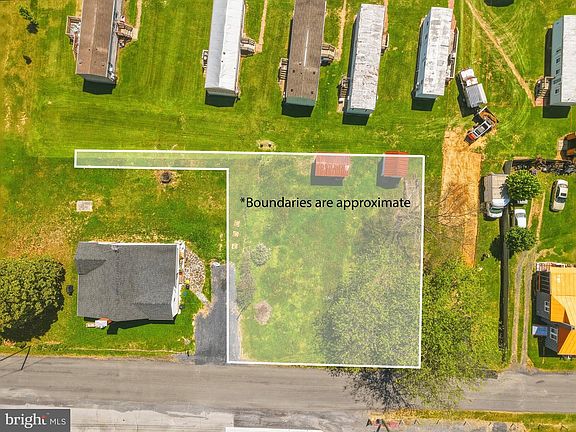 2nd image of 0 Center St