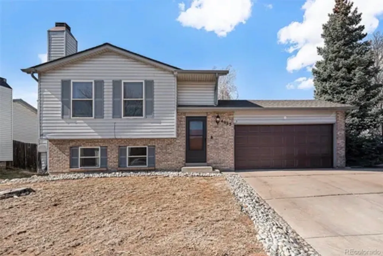 4 bed, 1675 sqft, $2,880 — Photo 1