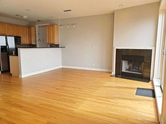 2nd image of 7642 W Belmont Ave Unit 3