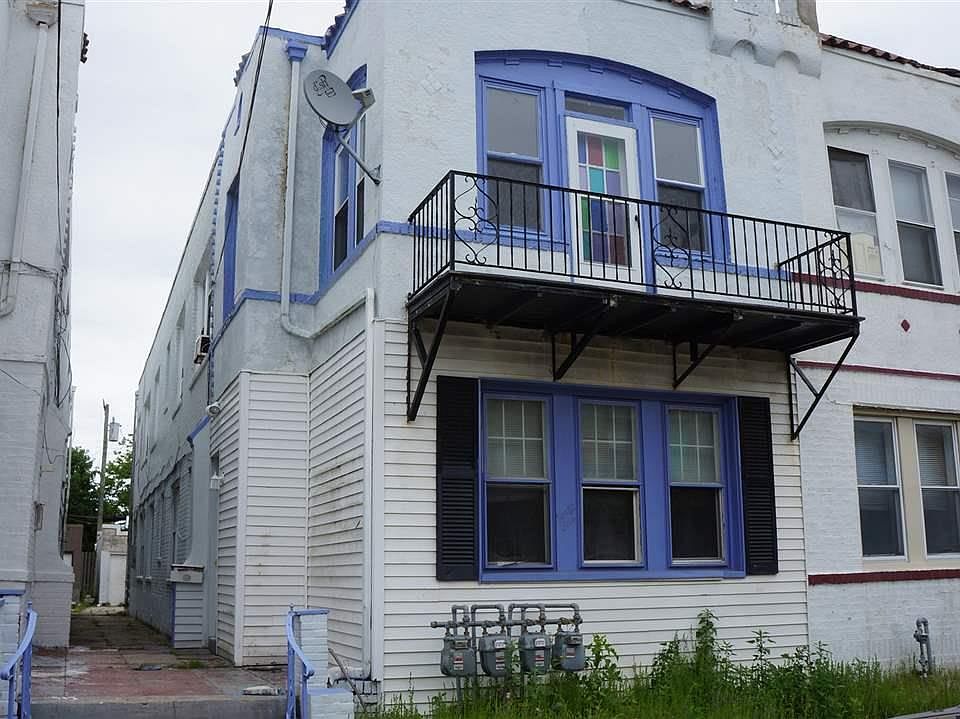 1st image of 41 N Dover Ave