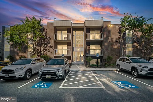 2 Mountbatten Ct Photo 1