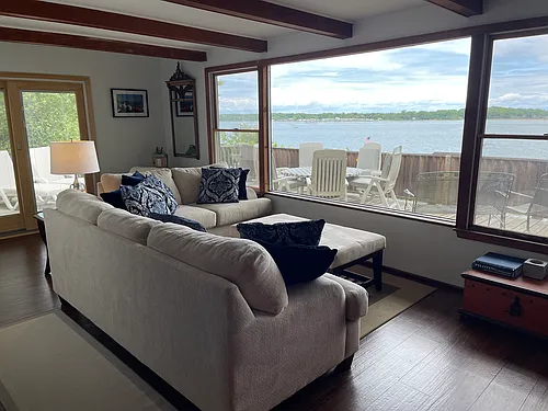 91 Shore Rd Photo 1