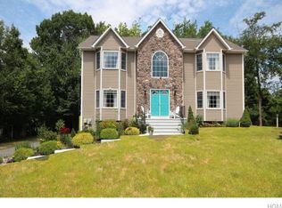 348 Buena Vista Rd, New City, NY 10956