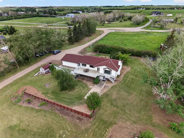272098 E Range Road 282a, Rocky View County, AB T4A 2Y4