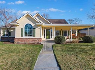 770 W Blue Downs St, Meridian, ID 83642