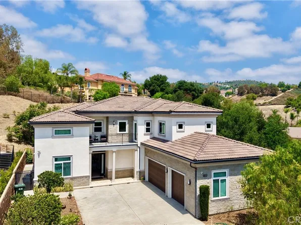 1330 Waterbrook Cir, Walnut, CA 91789