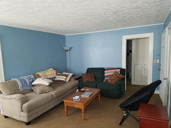 2nd image of 17440 Shaw Ave