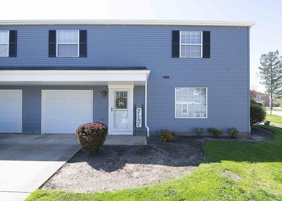1st image of 45 Firebush Ln