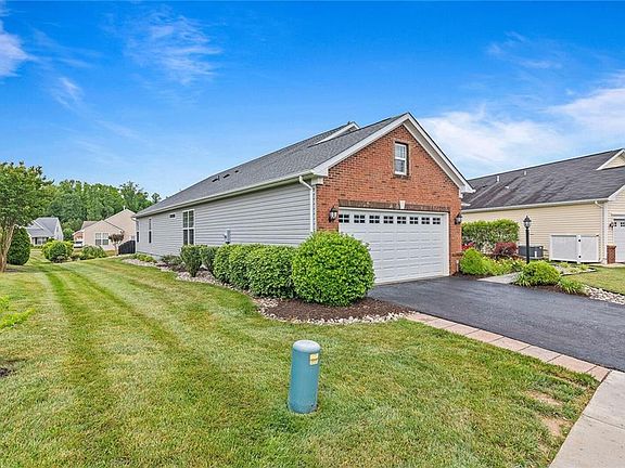 2nd image of 7783 Rockbridge Run Pl