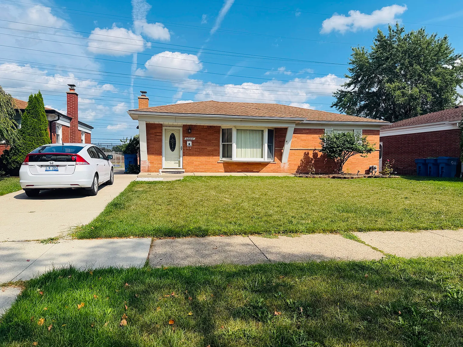 3 bed, 1175 sqft, $1,800 — Photo 4