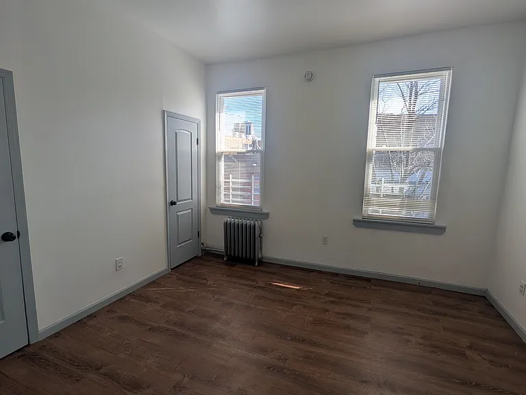 170 Bradford St #2 — Photo 6