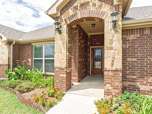 2nd image of 103 Thorncreek Cir