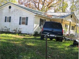 7573 Orchid Dr, Neosho, MO 64850