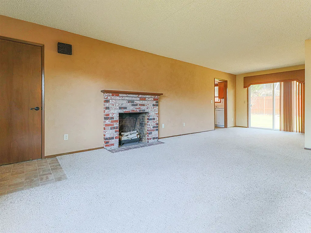 2 bed, $2,000 — Photo 3