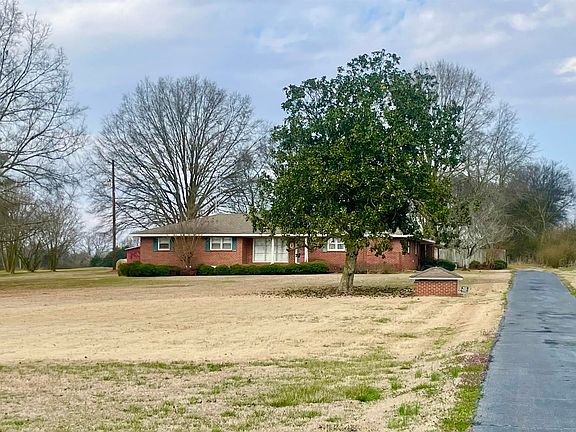 4th image of 2797 County Road 136