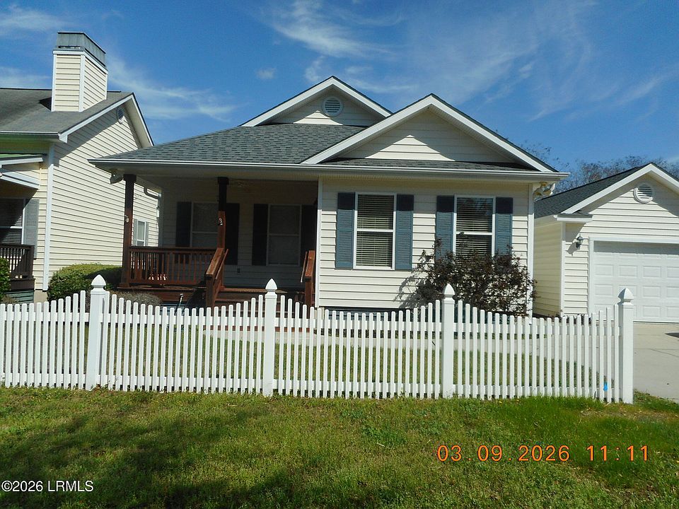 1st image of 17 Caswell Avenue