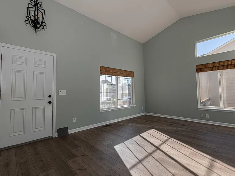 9869 Bathurst Way — Photo 3