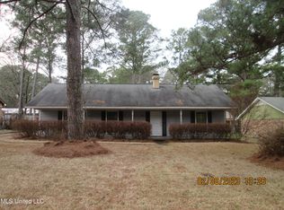 208 Shenandoah Rd N, Brandon, MS 39047
