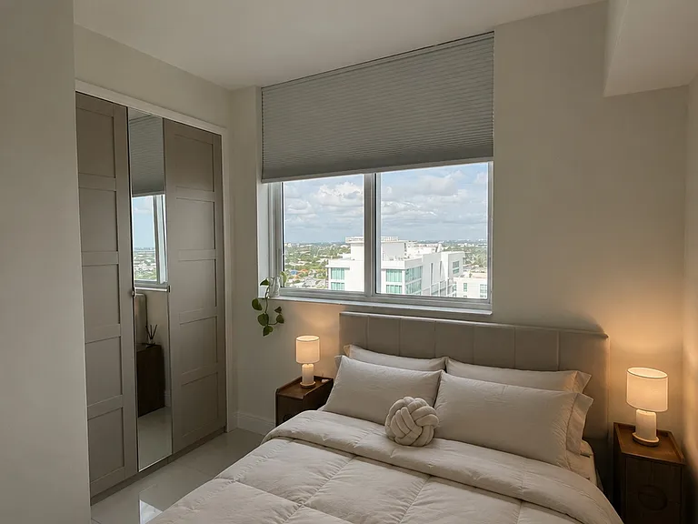 1861 NW South River Dr #Penthouse 4 — Photo 9