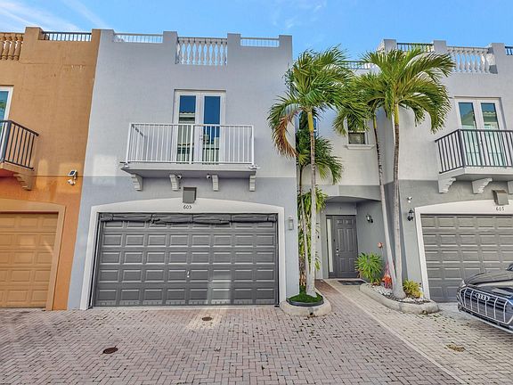 2nd image of 605 NE 11th Avenue