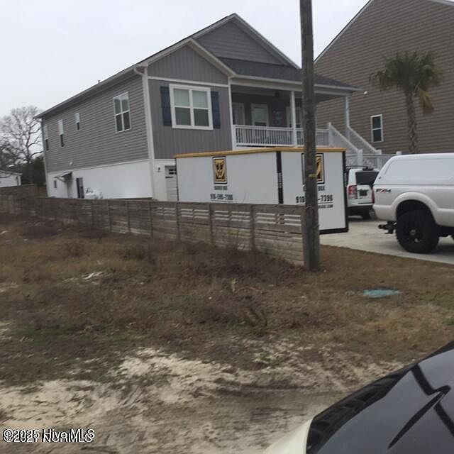2nd image of 817 Kenneth Avenue