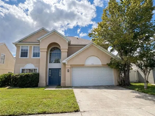944 W Charing Cross Cir, Lake Mary, FL 32746