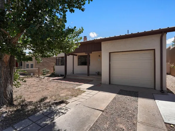 1707 Ridgecrest Dr SE, Albuquerque, NM 87108