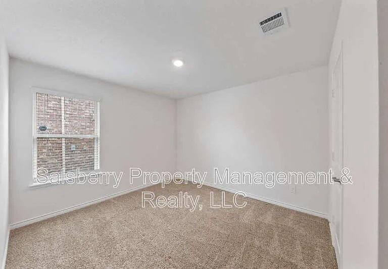 503 Willow View Way — Photo 16