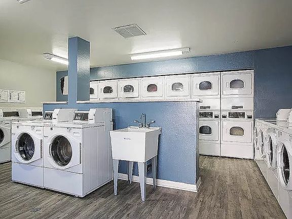 2nd image of 3636 Fieldston Rd APT 7L