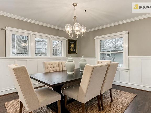 Gracious sized Dining room set for entertaining.