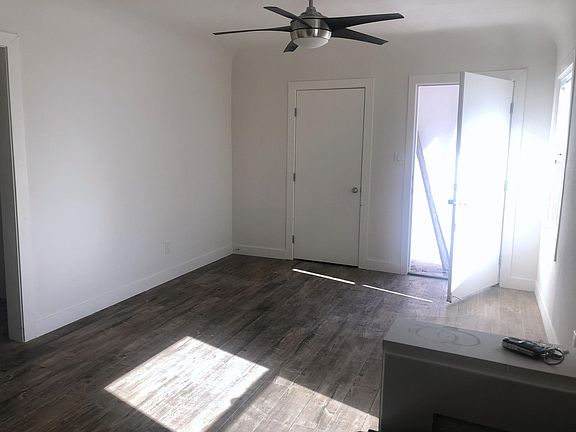 5th image of 6621 Crenshaw Blvd #7