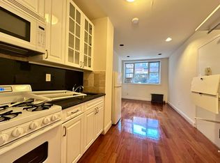 106 Charles St #1T, New York, NY 10014