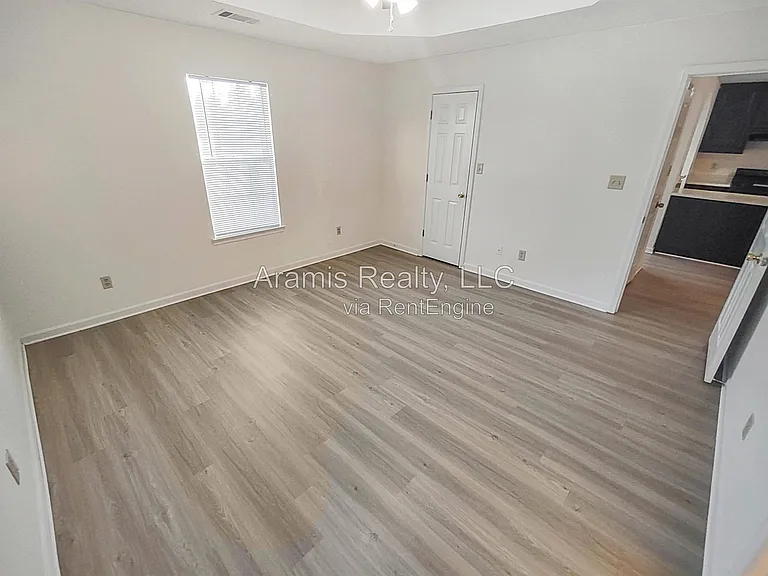 6843 Saganaw Dr — Photo 10