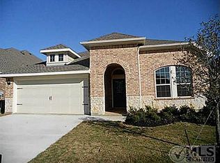 7136 Belteau Ln, Dallas, TX 75227