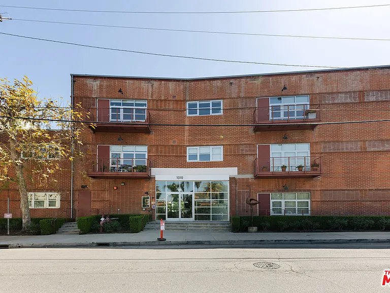 building front