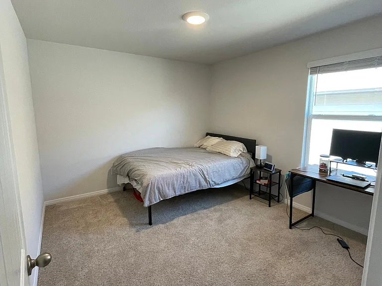 226 Evergreen Sumac Loop — Photo 33