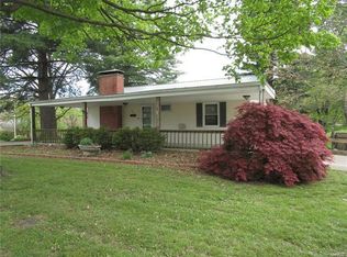 103 S Oak St, Perryville, MO 63775