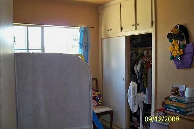 1775 Bonnie Brae St — Photo 23