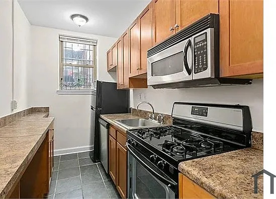 2 bed, 780 sqft, $1,700 — Photo 3